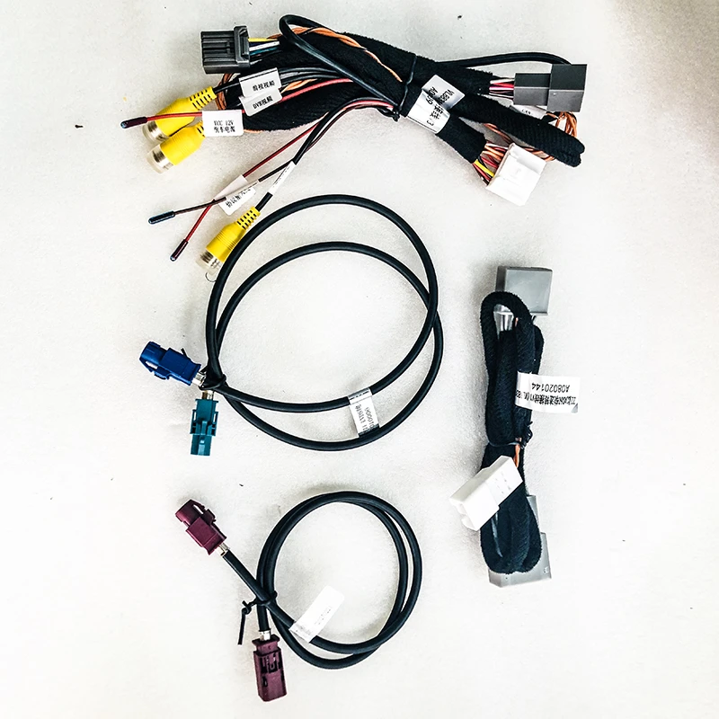 Volvo Vertical Screen Full-Range Reversing Camera Decoder Module Volvo Vertical Screen Full-Range Reversing Camera Decoder Module