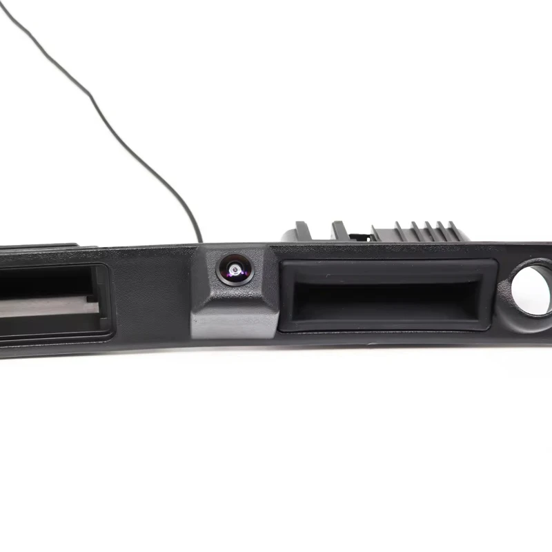 Audi A6 Extended Handle-Mounted reversing Camera Audi A6 Extended Handle-Mounted reversing Camera